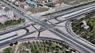 Başkan Altay: “Fırat Caddesi Köprülü Kavşağı;nın Üst Tarafı da Hizmete Açıldı”