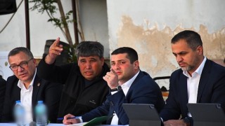 Başkan Demir, halk buluşmalarına başladı