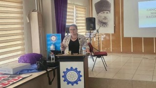 Burhaniye Belediyesinden Bağımlılıkla Mücadele Semineri
