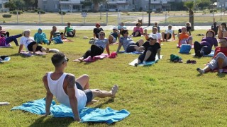 Burhaniyede Özgürlük Parkı ve 8 Eylül Stadyumunda 14 Mayıstan itibaren alanında uzman eğitmenlerle sabah sporu başlıyor