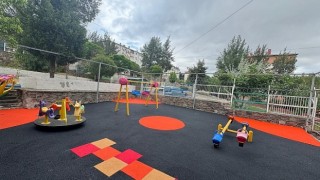 İzmirin parkları yeniden doğuyor