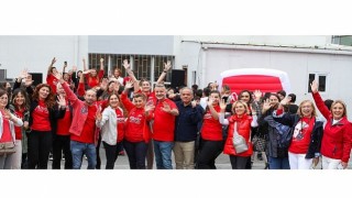 Keller Williams Kent Ofisi, Hatice Mehmet Ekşioğlu Okulu İçin RED DAYde Kolları Sıvadı!