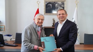 Koç Holding Yönetim Kurulu Onursal Başkanı M. Rahmi Koçtan Başkan Mesut Ergine ziyaret