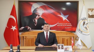 Saray Belediye Başkanı Abdül Taşyasan, Saray Belediyesi&#39;nde çalışan kız kardeşi Özlem Taşyasanı işten çıkard