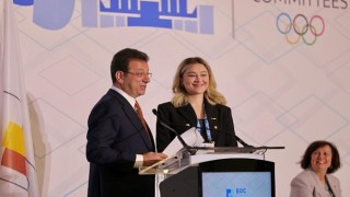 Ekrem İmamoğlu, Romanyanın başkenti Bükreşte düzenlenenAvrupa Olimpiyat Komiteleri 53. Genel Kurulu;nda konuştu