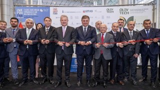 İzmir de fuar bereketi Lezzet ve teknolojiyi buluşturan iki fuar 18 bin ziyaretçiyi ağırladı