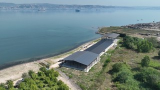 Başiskele Su Sporları Merkezi;nde çatı imalatı tamam