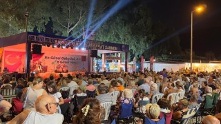 Aydın Büyükşehir Belediyesi&#39;nin Aydın genelinde düzenlediği “Yaz Konserleri” etkinliği dün akşam Didim Akbük Limanında gerçekleştirildi