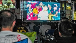 Keçiörende milli maç coşkusu.