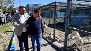 Nevşehir Belediyesi Özel İnsanlar Eğitim Merkezi öğrencileri, 4 Ekim Dünya Hayvanları Koruma Günü dolayısıyla Nevşehir Hayvan Kasabasını ziyaret etti.