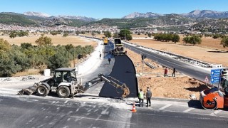 Otogar Yolunda 3. Kat Sıcak Asfalt Çalışması Başladı