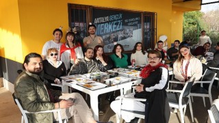 Atatürk Parkındaki Gençlik Merkezi gençlerin yeni buluşma noktası oldu