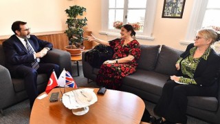 İzmir-İngiltere arasında “sağlıklı” gündem