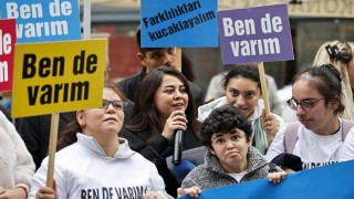 Konaktan Engelliler Gününde farkındalık yürüyüşü