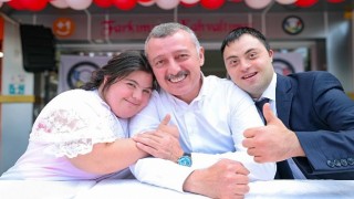 “Sizler, kararlılığın ve umudun simgelerisiniz”