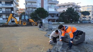 Edremitte Yol Yapım Çalışmaları Devam Ediyor