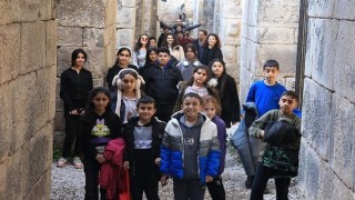 İzmirli çocuklar, yarıyıl tatilinde eğlenerek öğrendi