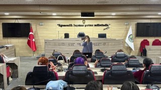 Menemende iletişime engel yok