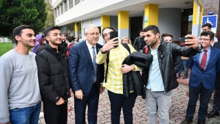 Rektör Budak, “Üniversitemiz Kütüphanesinin, kaynak sayısını 490 binden 8 milyona çıkardık”