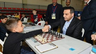 384 Sporcunun Katılımıyla: Çiğli Belediyesi İsmail Hakkı Tonguç Satranç Turnuvası