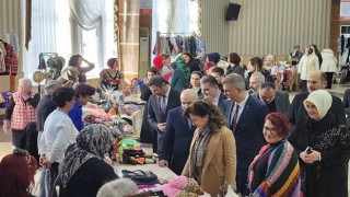 Gölcük Belediyesi Örgü Festivali Başladı