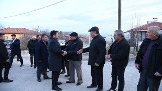 Kahramankazan Belediye Başkanı Selim Çırpanoğlu, mahalle ziyaretleri kapsamında Kınık Mahallesinde vatandaşlarla buluştu