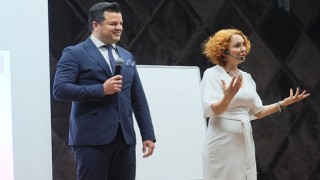 Kemer Belediye personeline seminer