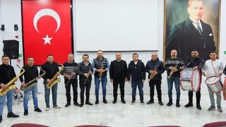 Kemerden, Burdur Belediye Bando ekibine destek
