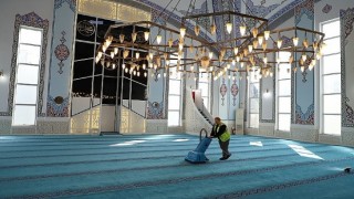 Mendereste Camiler Ramazana Hazır