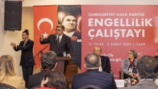 Nazlıaka: Türkiyenin amiral gemisi İzmir