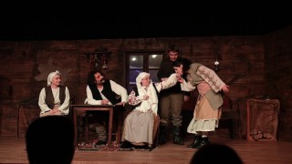 Nevbahar Mübadele Yüzyıllık Sürgün Osmangazide sahnelendi