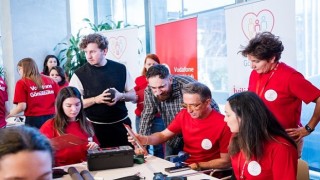 Vodafone Vakfı ve “Hayat Tamircisi” Hasan Kızıldan Engelli Hayvanlara Özel Proje