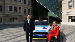 Başarılı ralli pilotu Osmangazi Belediyesi adına piste çıkıyor