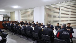 Başkan altay kulu ve cihanbeylide vatandaşlarla buluştu, itfaiyecilerle sahur yaptı