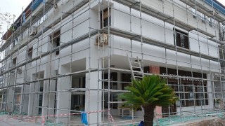 Belediye binasında tadilat çalışmaları devam ediyor