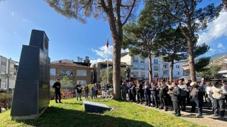 Bozdoğanda 18 Mart Şehitleri Anma Günü ve Çanakkale Deniz Zaferinin 110. Yılı Törenle Kutlandı