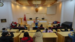 Burhaniyeli miniklerden örnek çevre duyarlılığı