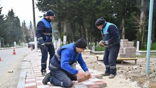 Büyükşehirden Mezarlıklarda Bayram Öncesi Bakım ve Temizlik Seferberliği