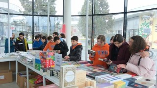 Dini Yayınlar Fuarına ziyaretçi akını