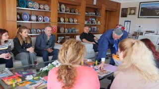 Erasmus öğretmenlerinden Başkan Topaloğluna ziyaret 