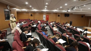 Her Kalbin Anahtarı Güzel Ahlak