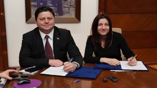 Kadıköy Belediyesi ile Kadının İnsan Hakları Derneği Protokol İmzalandı