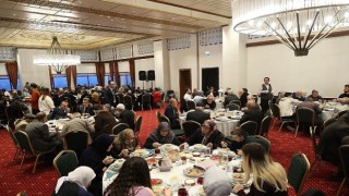 Konya Büyükşehir Belediyesi “Yaşlılara Saygı Haftası” Kapsamında İftar Programı Düzenledi