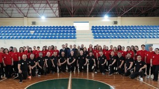 Maarif Orkestrası ve Halk Dansları Topluluğu, Öğretmenleri Kültürel Bir Yolculuğa Çıkarıyor