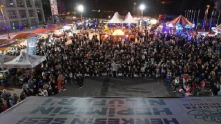 Nilüfer Ramazan Sokağında Trabzon rüzgarı esti