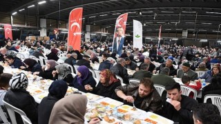 Osmangazi Belediyesinin iftar sofrası doldu taştı