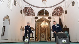 Osmangazide camiler bayrama hazır