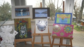 Osmangazili öğrenciler huzurevi sakinleriyle resim yaptı