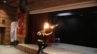 Sarayda Ramazan Sirkine yoğun ilgi