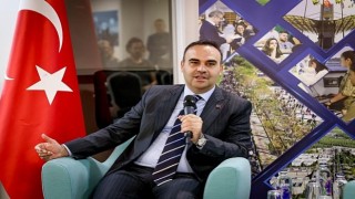 Bakan Kacır, DEÜlü girişimcilerle bir araya geldi